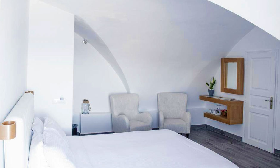 Hotel Thireas - Meet Santorini